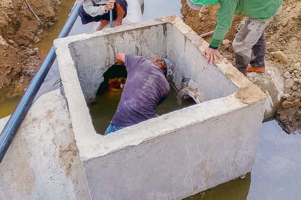 Bak_Kontrol_Saluran_Drainase_Kawasan_Infrastruktur_Perumahan_Developer_Citra_Harmoni_Sidoarjo