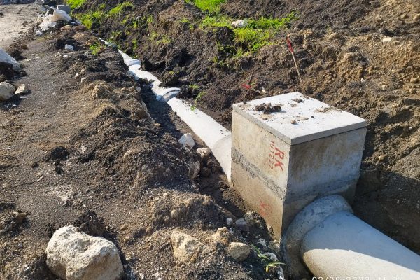Pekerjaan_Konstruksi_Saluran_Drainase_Manhole_Beton_Precast